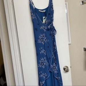 NWT Chelsea & Violet Criss Cross Dress